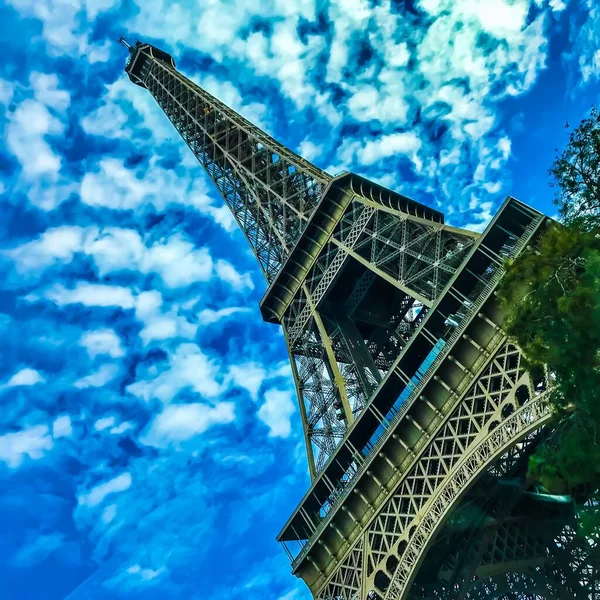 Foto Sobre Tema Bela Grande Torre Eiffel Paris Noite Escura — Fotografia de Stock