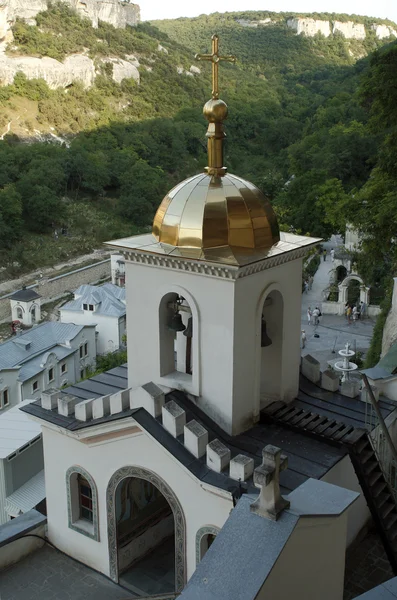 Clocher du monastère de la grotte d'Uspensky — Photo