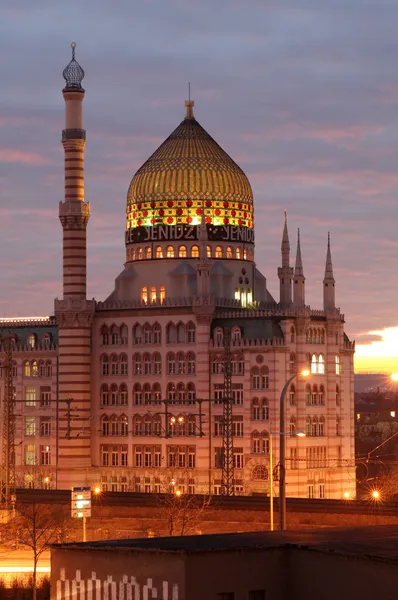 Dresden yenidze alacakaranlıkta