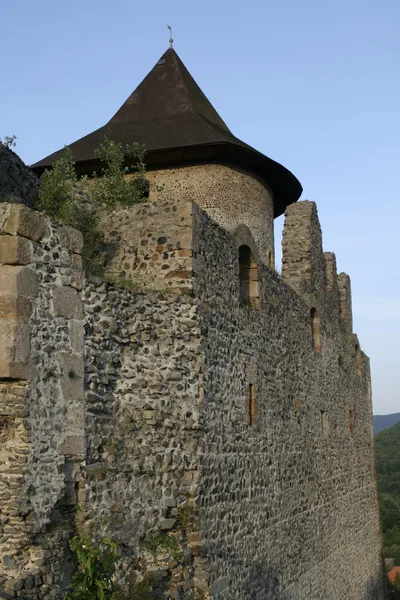 Ruinerna av den medeltida slott somoska — Stockfoto