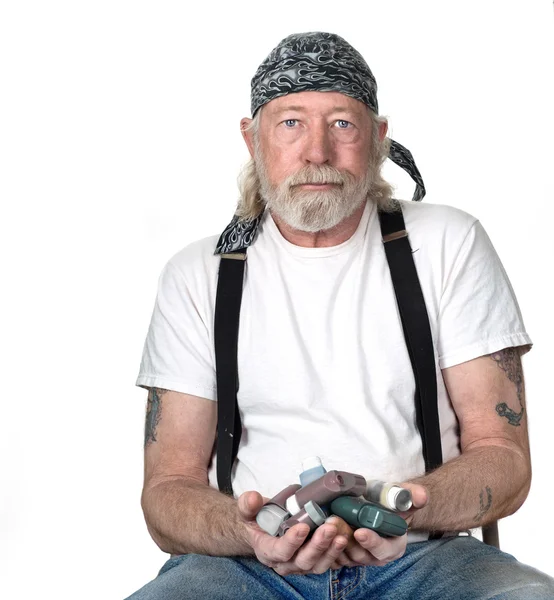 bir avuç ilaç nefes ile güçlü bir adam