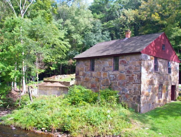 eski grist değirmen