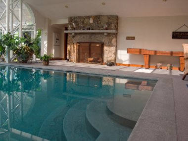 INDOOR SWIMMING POOL
