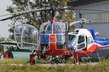 Helikopterler.