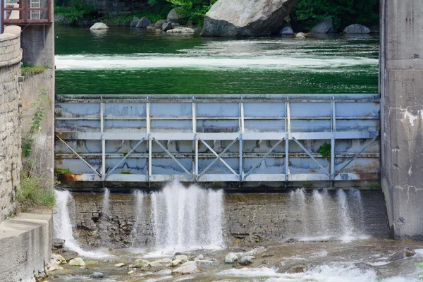 Συγκράτηση των στεγανών — Φωτογραφία Αρχείου