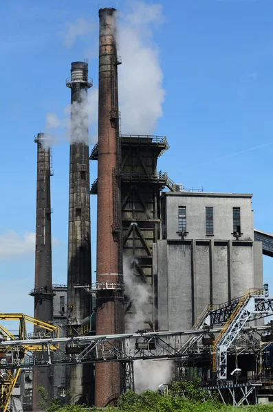 Fabriek voor de productie van cokes — Stockfoto