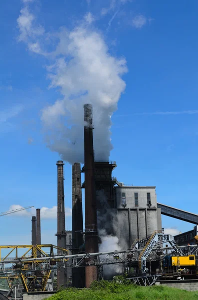 焦炭的生产的厂 — 图库照片