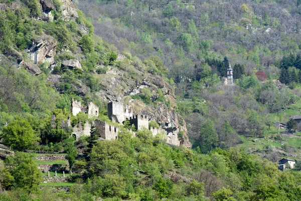 Vila abandonada — Fotografia de Stock