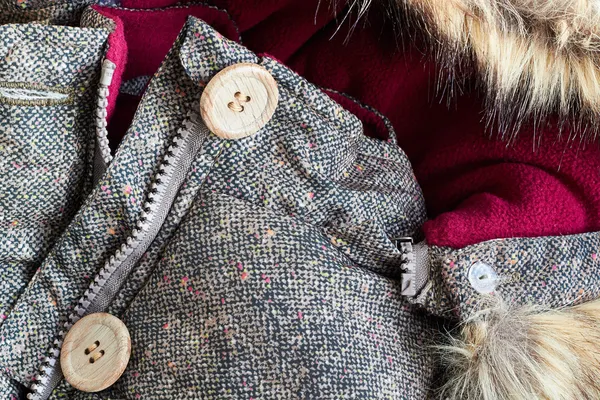 Winter jas met een bont — Stockfoto