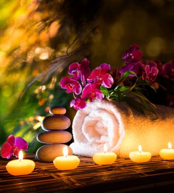 Bahçe - Spa'da rahatlayın dikey kompozisyon