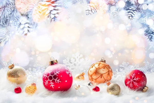 Bolas Natal Branco Ornamentos Fundo Desfocado Abstrato — Fotografia de Stock