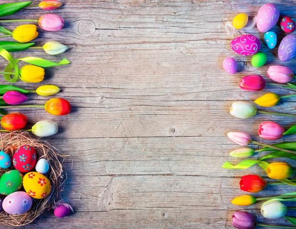 Húsvéti Tábla Tojással Dekoráció Tulipán Természetes Asztal — Stock Fotó