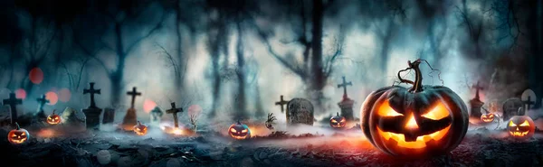 Halloween Pumpkins Spooky Forest Tombs Night Abstract Defocused Background — Stockfoto