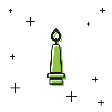 Beyaz arkaplanda izole edilmiş şamdan ikonunda siyah yanan mum. Eski moda yanan mum. Silindirik mum çubuğu ve yanan ateş. Vektör