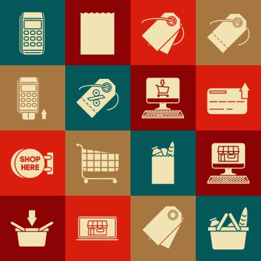 Alışveriş sepetini ve yiyeceği ayarla, ekran bilgisayarında bina, kredi kartı, boş etiket fiyat etiketi, indirimli yüzde, eklenen kredi kartlı Pos terminali, ve el arabası simgesi. Vektör