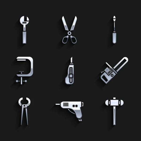 Stationery knife, Electric hot glue gun, Sledgehammer, Chainsaw, Pincers and pliers, Clamp screw tool, Screwdriver and Adjustable wrenrench icon. Vector — 스톡 벡터