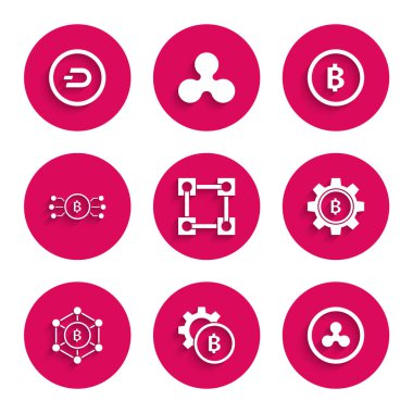 Blockchain teknolojisi, Kripto para Bitcoin, Ripple XRP, mikroçip devresi olan bitcoin dairesi ve Dash simgesi ayarla. Vektör