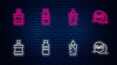 Bir şişe su, bir bardak su, H2O için büyük bir şişe temiz ve kimyasal formül. Tuğla duvarda parlayan neon simgesi. Vektör