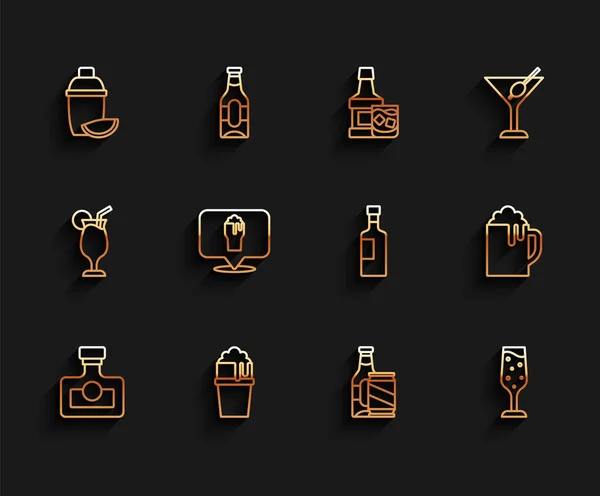 Set line Alcohol drink Rum, Glass of beer, Cocktail shaker with lime, Beer bottle and can, champagne, or bar location, Wooden mug and Wine icon. Vector — Stock Vector