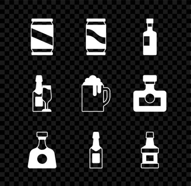 Bira kutusu, şarap şişesi, tekila, şampanya, viski ve bardak ve tahta bira kupası ikonu. Vektör