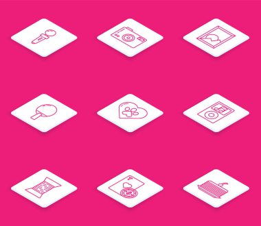 Oyun makinesi, resim manzarası, masa tenisi, hayvan ayakizli kalp, müzik çalar, makarada dikiş ipliği ve kumarhane kartı ikonu. Vektör