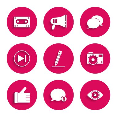 Silgi, konuşma balonu sohbeti, göz, fotoğraf makinesi, ileri sarma gibi el ve Retro ses kaset ikonu ile kalem ayarlayın. Vektör