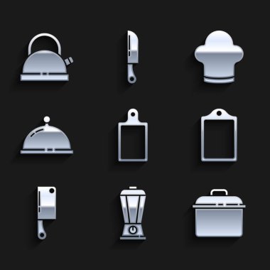 Kesme tahtası, blender, pişirme kabı, et kesicisi tepsi dolusu yiyecek, Şef şapkası ve kettle marka ikonla kaplanmış. Vektör
