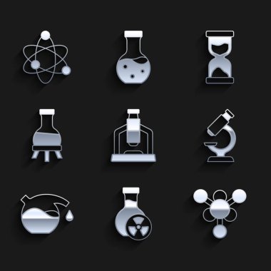 Mikroskop, toksik sıvıyla test tüpü, molekül, eski kum saati ve atom ikonu hazırlayın. Vektör