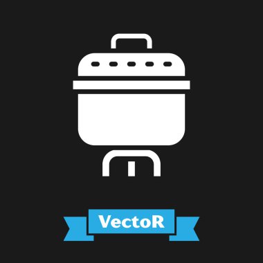 Siyah arkaplanda beyaz tencere simgesi var. Haşlama ya da güveç besin sembolü. Vektör