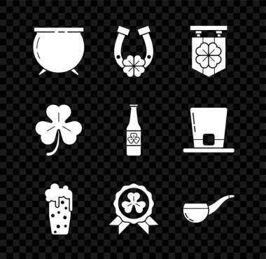 Cadı Kazanı, At nalı, dört yapraklı yonca, sokak tabelası, bir bardak bira, madalya, sigara piposu, Dört ve bira şişesi ikonu. Vektör