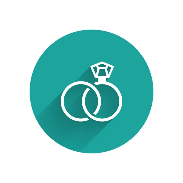 Vit Bröllop ringar ikon isolerad med lång skugga bakgrund. Brud- och brudgummens smyckesskylt. Äktenskapssymbol. Diamantring. Grön cirkel knapp. Vektor — Stock vektor