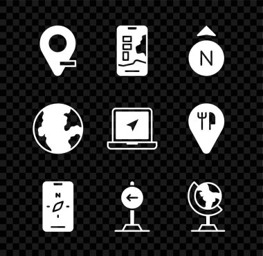 Konumu ayarla, Şehir Haritası navigasyonu, Pusula, Mobil, Trafik İşareti Sola dön, Dünya Küresi, ve konum belirleyici simgesi olan dizüstü bilgisayar. Vektör