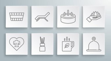 Sıralı masaj, güneş yatağı ve şemsiye, Aroma ayırıcı, çay yaprağı, sauna şapkası, merdivenli yüzme havuzu, nilüfer çiçeği ve kova ikonu. Vektör