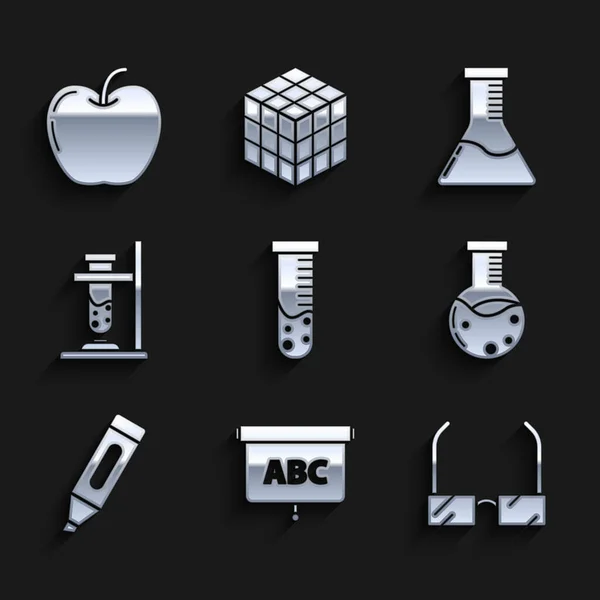 Set Test tube and flask chemical laboratory, Chalkboard, Glasses, Marker pen, test on fire, and Apple icon. Vector — 图库矢量图片