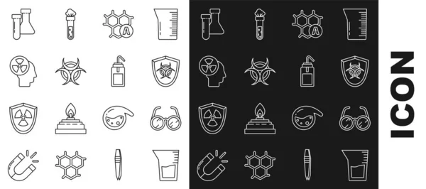 Set line Laboratorium glaswerk of bekerglas, glazen, Biohazard symbool op schild, Chemische formule, Menselijk hoofd en straling, Testbuiskolf chemische en wassen fles pictogram. Vector — Stockvector