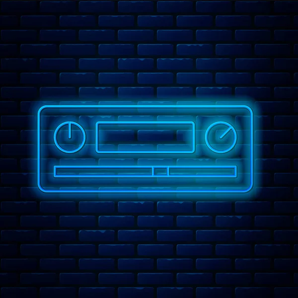 Icono de audio del coche de línea de neón brillante aislado en el fondo de la pared de ladrillo. Fm icono de audio coche de radio. Vector — Vector de stock