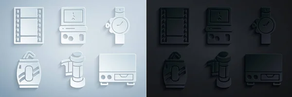 Set Camera roll cartridge, Wrist watch, Soda can with straw, Old video cassette player, Tetris and Play Video icon. Vector — Stok Vektör
