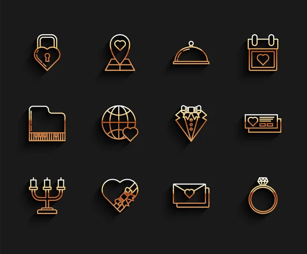 Set line Candlestick, Candy in heart shaped box bow, Castle the of, Envelope with Valentine, Diamond engagement ring, The world love, Ticket and Suit icon. Vector — 스톡 벡터