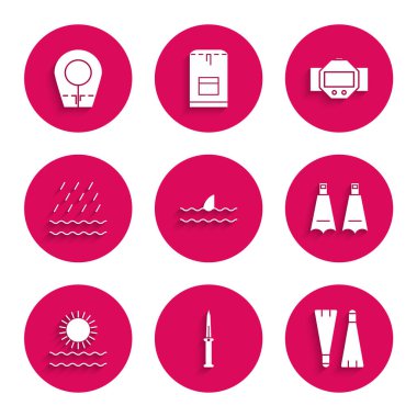 Okyanus dalgasında köpekbalığı yüzgeci, ordu bıçağı, yüzmek için lastik yüzgeçler, güneş ve dalgalar, yağmur, dalış saati ve kaput simgesi. Vektör