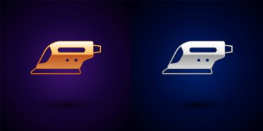 Siyah arkaplanda altın ve gümüş elektrikli demir ikonu var. Buhar ütüsü. Vektör