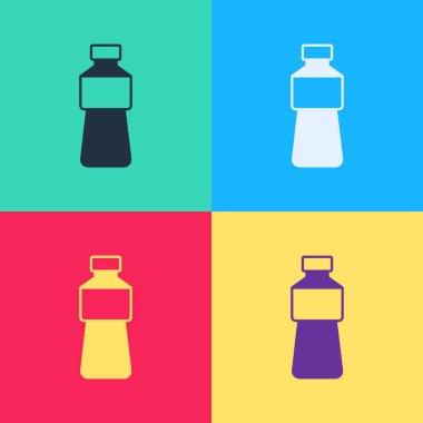 Renkli arka planda izole edilmiş bir şişe su ikonu. Soda su içme tabelası. Vektör.