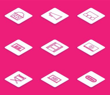 Popcorn 'u karton kutuya, Megaphone' a, sinema biletini internetten alın, Play Video, Online oyun videosuna, yönetmen koltuğuna ve HD teknoloji simgesiyle dizüstü bilgisayar ekranına koyun. Vektör