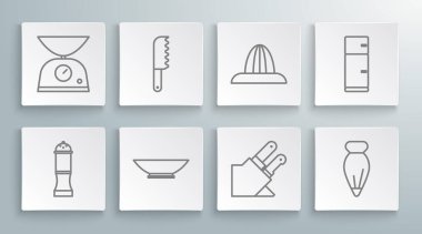 Çizgi biber, ekmek bıçağı, kase, bıçak, pasta poşeti süsleme kekleri, meyve sıkacağı, buzdolabı ve ölçek ikonu. Vektör