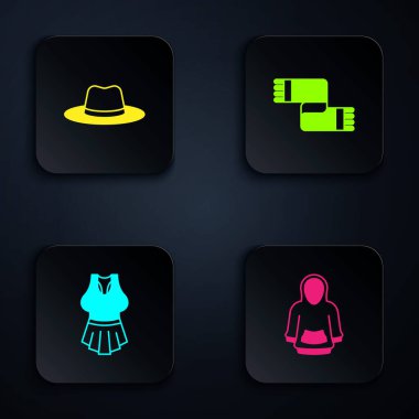 Kapüşonlu, erkek şapkalı, fanilalı ve kış eşarplı. Siyah kare düğme. Vektör