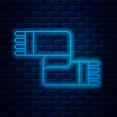 Parlayan neon hattı, tuğla duvar arkasında izole edilmiş kış eşarbı simgesi. Vektör