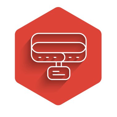 Beyaz çizgi yakalı, isim etiketi simgesi uzun gölgeli. Evcil hayvanlar için basit malzemeler. Kedi köpek bakımı. Evcil hayvan zincirleri. Kırmızı altıgen düğmesi. Vektör