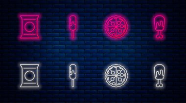 Dondurma, pizza, torba ya da patates cipsi ve tavuk budu. Tuğla duvarda parlayan neon simgesi. Vektör
