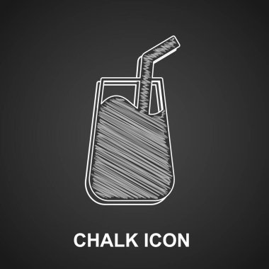 Tebeşir kokteyli ve alkol ikonu siyah arka planda izole edilmiş. Vektör.