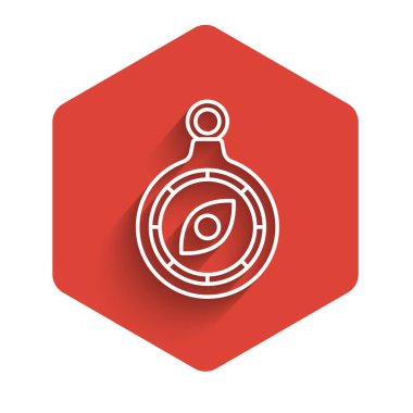 Beyaz çizgi pusula simgesi uzun gölge arkaplanı ile izole edildi. Rüzgâr yön bulma sembolü. Rüzgar gül işareti. Kırmızı altıgen düğmesi. Vektör