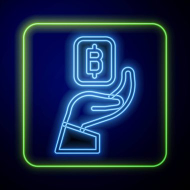 Parlayan neon el mavi arka planda Bitcoin simgesini tutuyor. Engelleme teknolojisi, dijital para piyasası, şifreli para cüzdanı. Vektör.